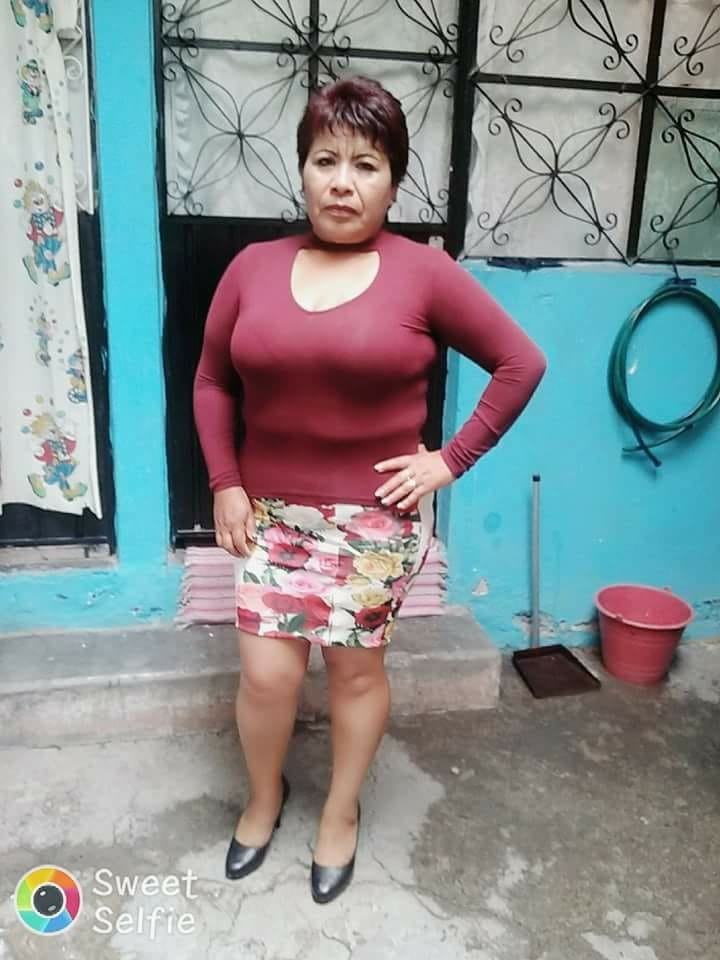 Reyna estrada poblana madura
 #93584918