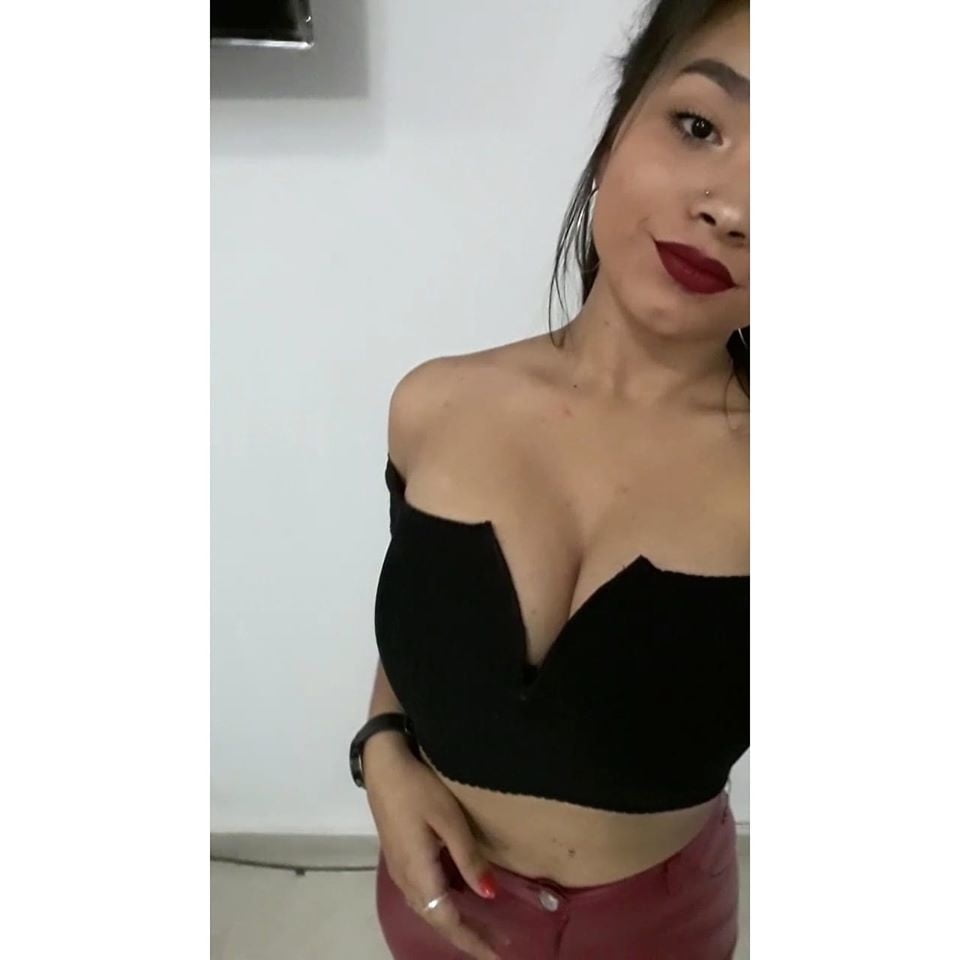 AGUSTINA PALACIO puta teen sexy argentinian (Facebook) #80483814