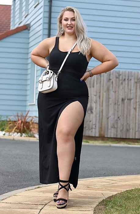 Full thighs in the mini 1494 #93518375