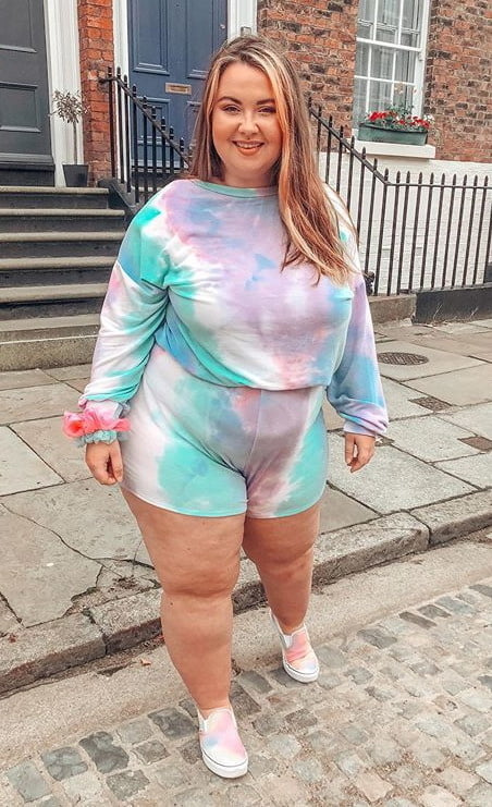 Full thighs in the mini 1494 #93518379