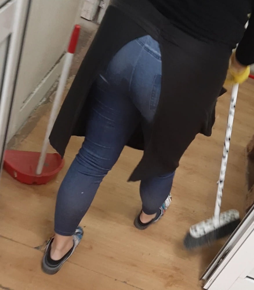 Sauberer Service sexy Arsch
 #104917183