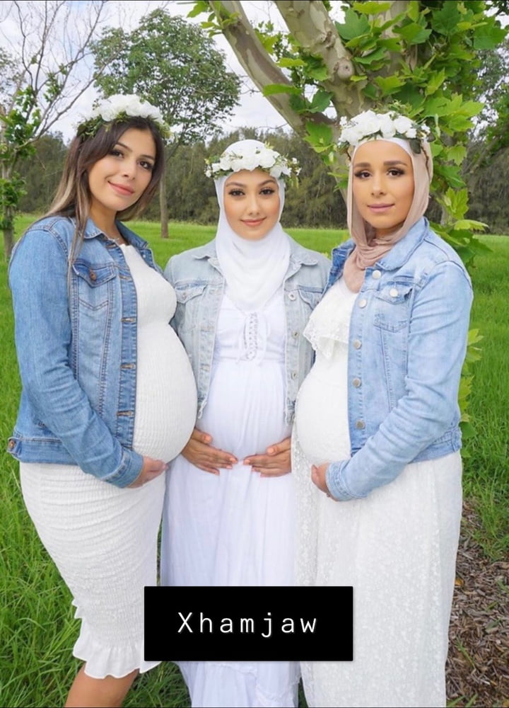 Schwangere Hijabi Schlampe 4
 #92845644