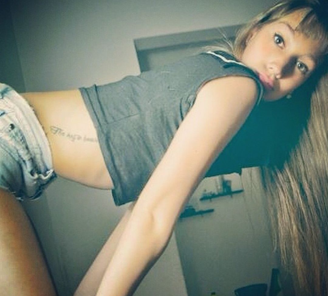 Babyromsie desnuda #108054723