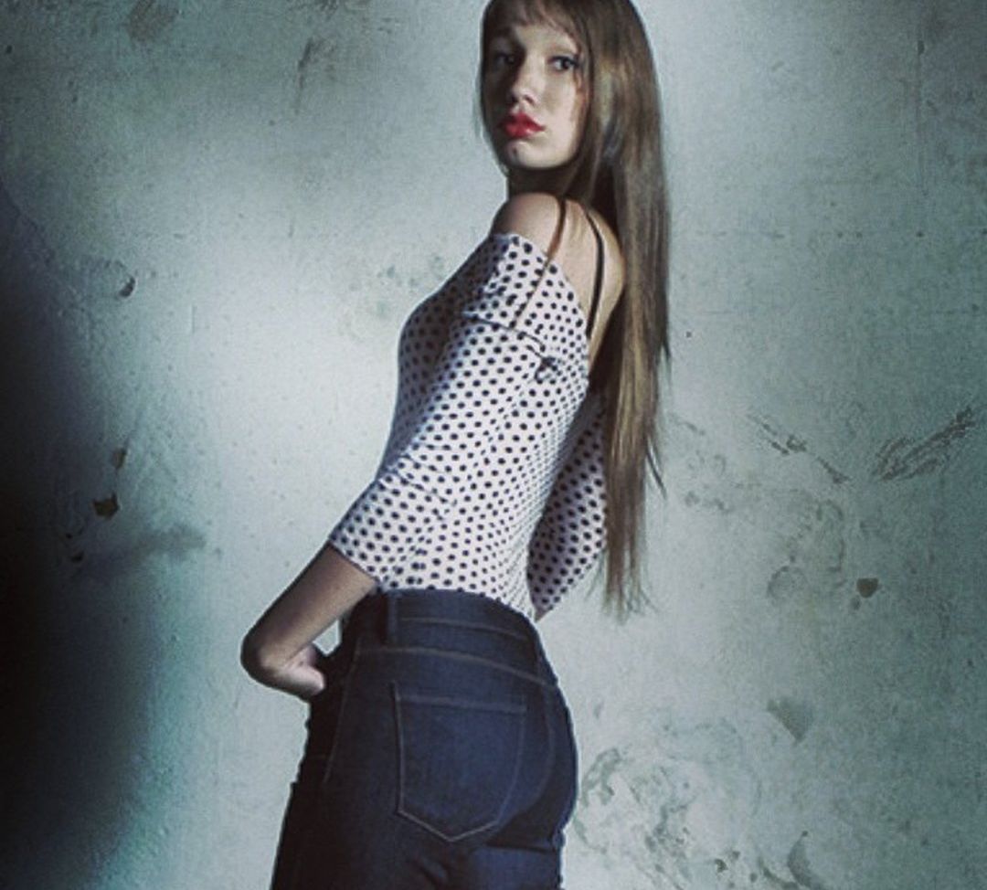 Babyromsie desnuda #108054726