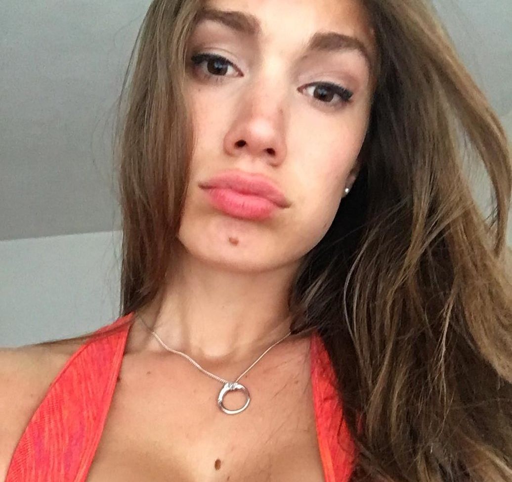 Babyromsie desnuda #108054778