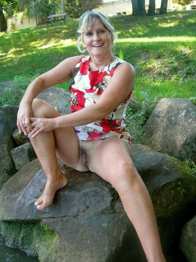 Zum Lob der älteren Frauen - 135
 #91016072