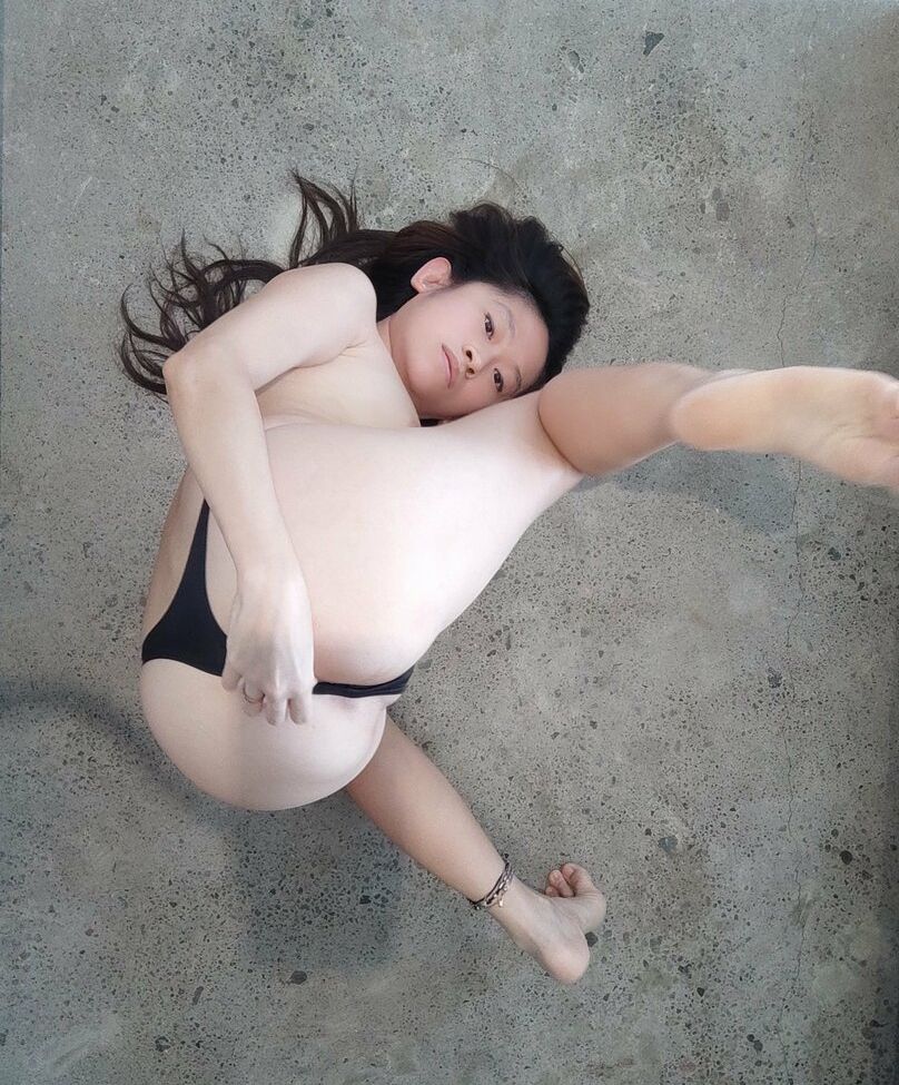 Aya Kensington desnuda #108667066