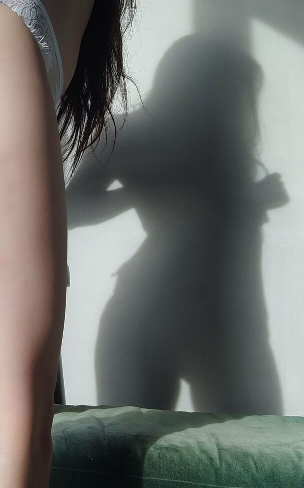 Aya Kensington desnuda #108667179