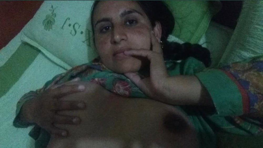 Indian gasti rani show her nude #95075774