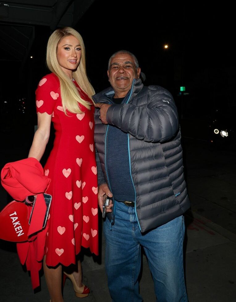 Paris Hilton desnuda #108655704