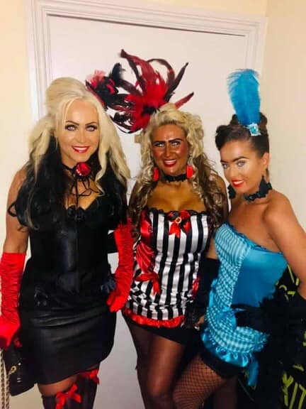 Putas en traje de fantasía 298
 #105138527