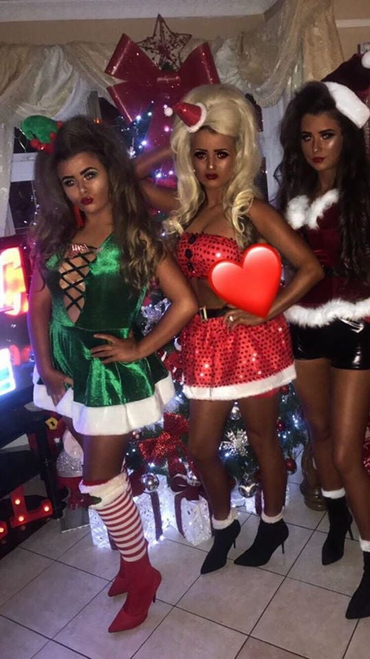 Putas en traje de fantasía 298
 #105138537