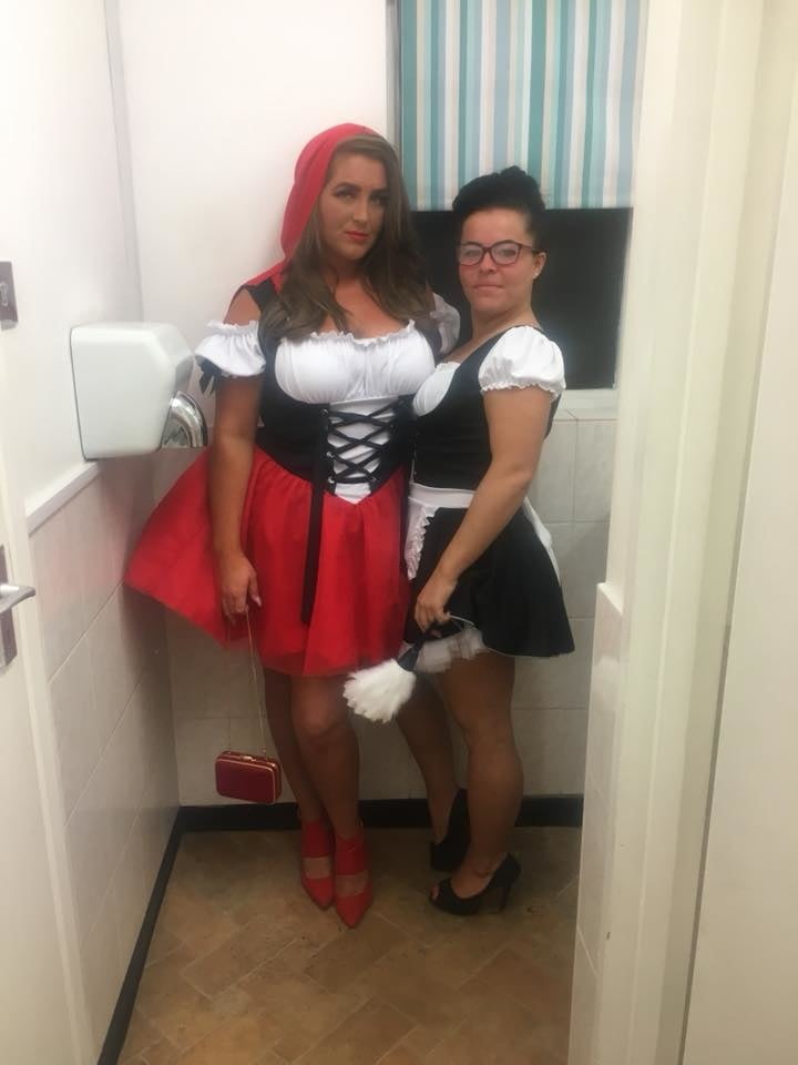 Putas en traje de fantasía 298
 #105138552