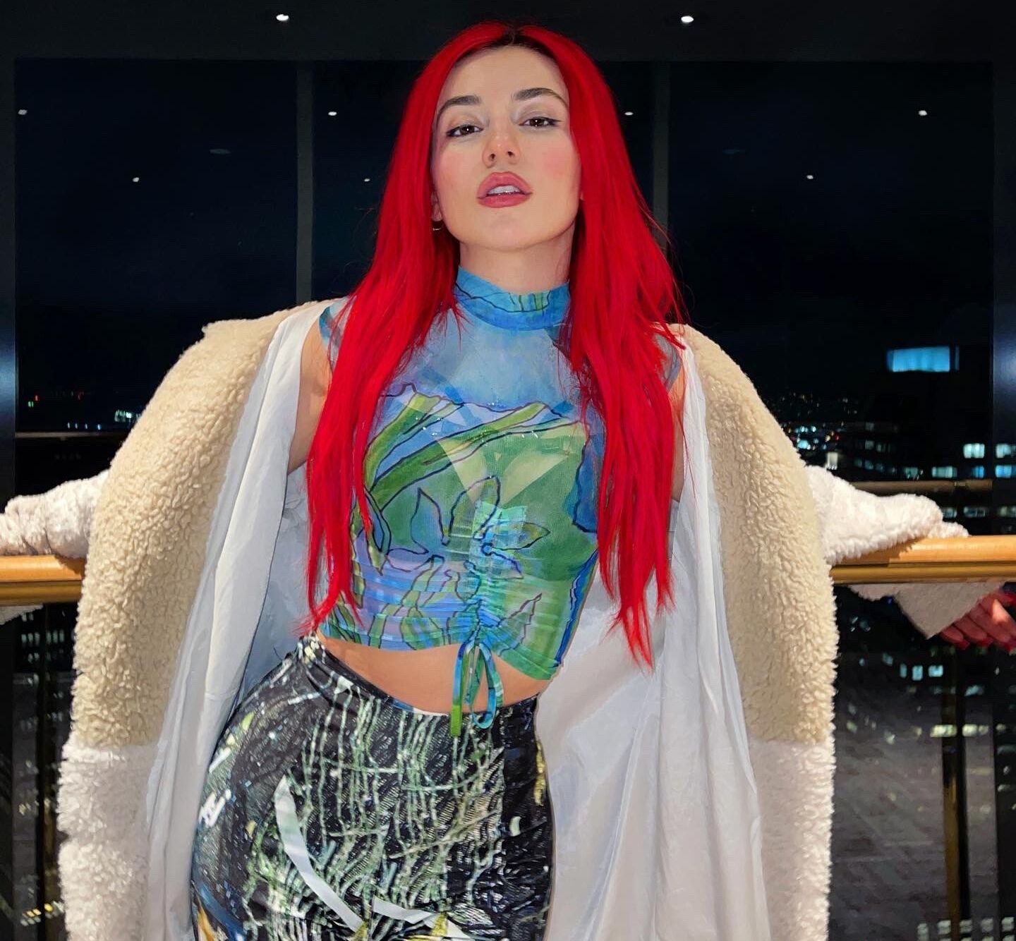 Ava Max desnuda #109753105