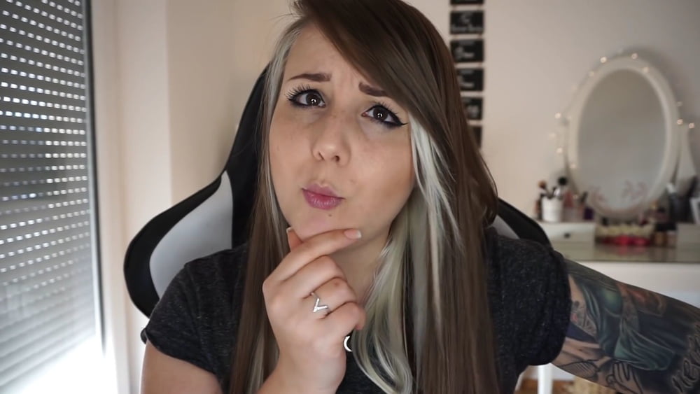 new wank material fr MissRage twitch cumface throatslut #105108626