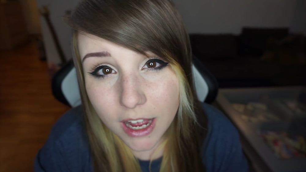 new wank material fr MissRage twitch cumface throatslut #105108665