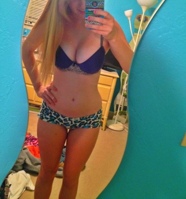 Exposed 390 #95114958