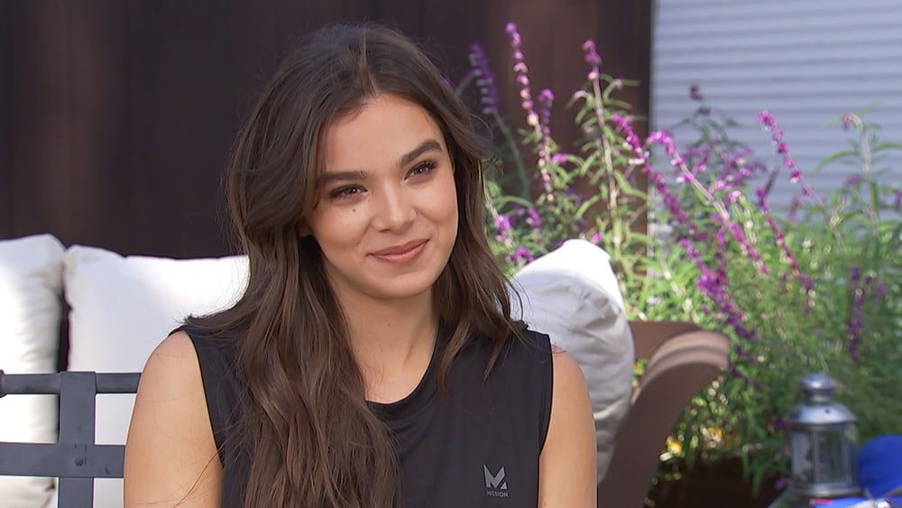 Celeb cockteases
 #81314449