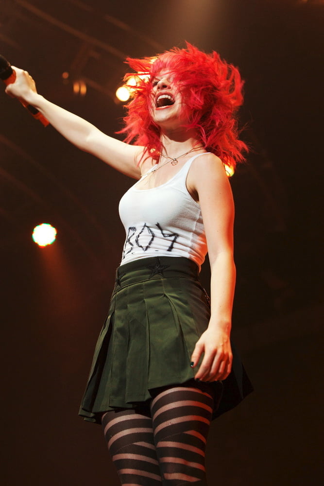 Hayley williams appena implorato per esso volume 5
 #97060949