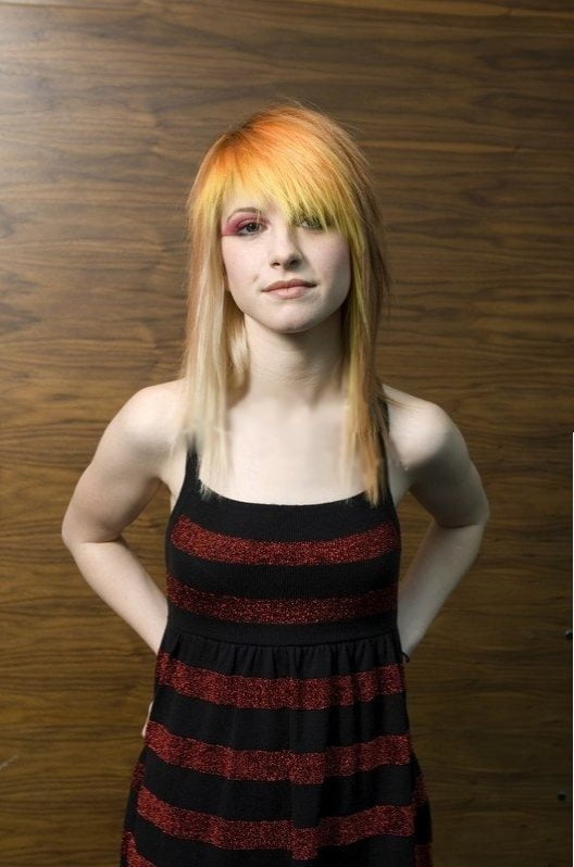 Hayley williams just begging for it volume 5
 #97061271