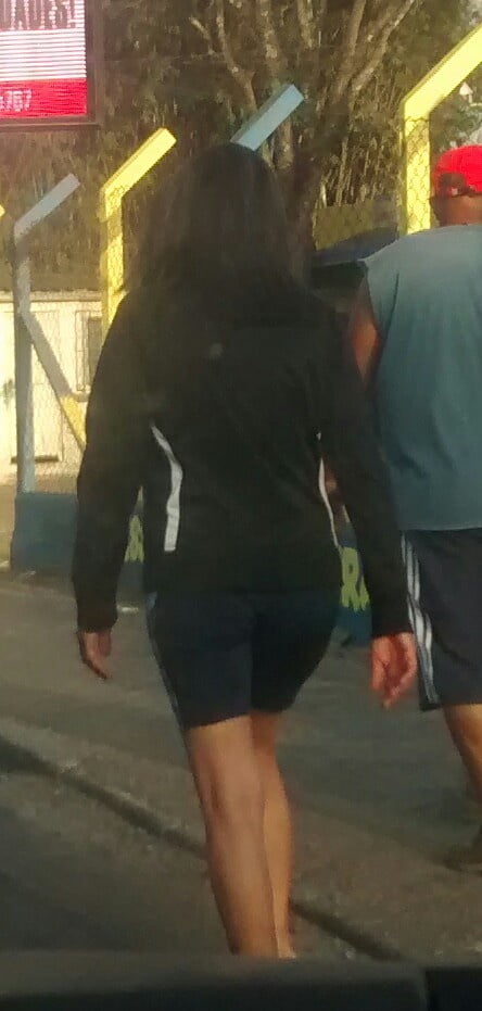 Gostosas nas ruas #87753538