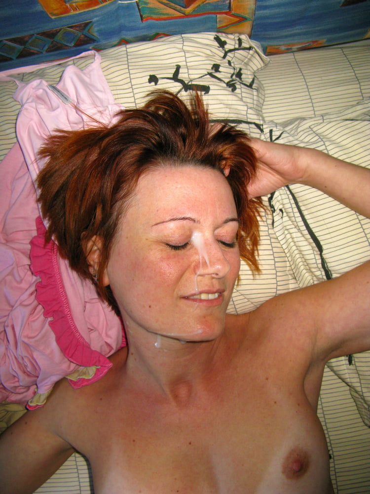 金髪ホットワイフ
 #103493818