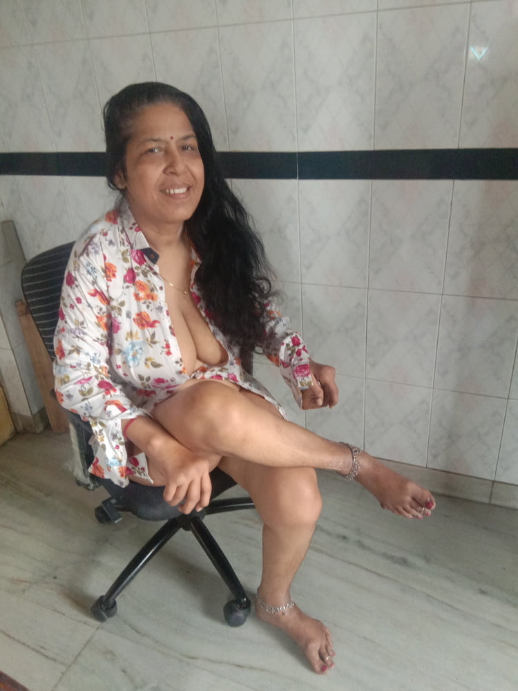 Dudhwali  house wife #94688319