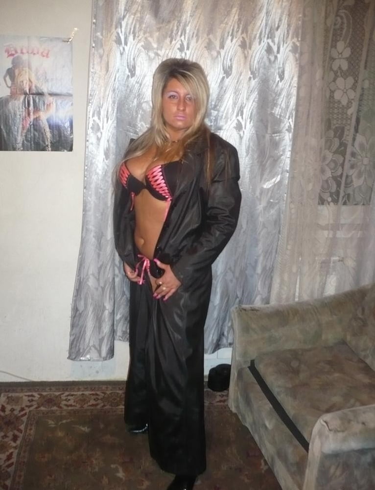 Escorts, Nutten und Prostituierte 10
 #96047355