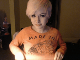 Flashing Tits #80331480