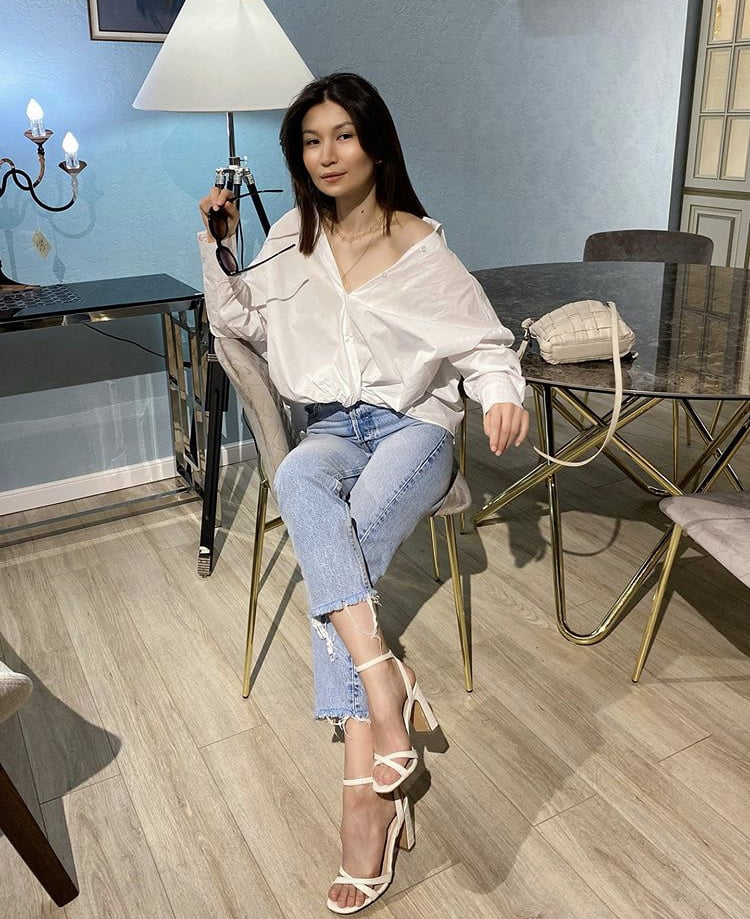 Kz medina
 #93780935