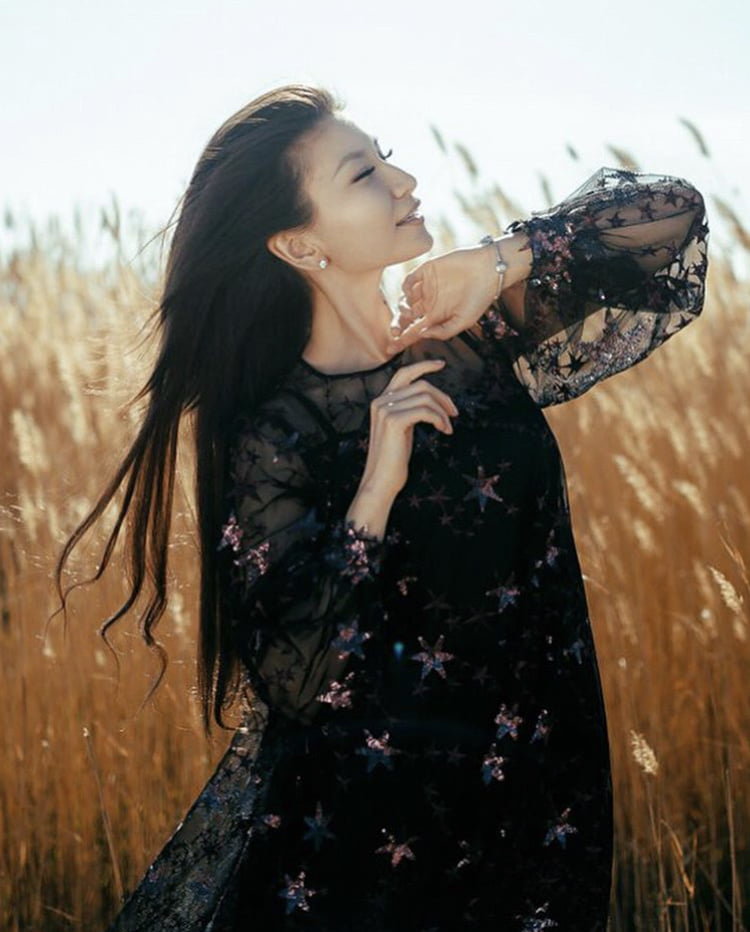 Kz Medina
 #93780950