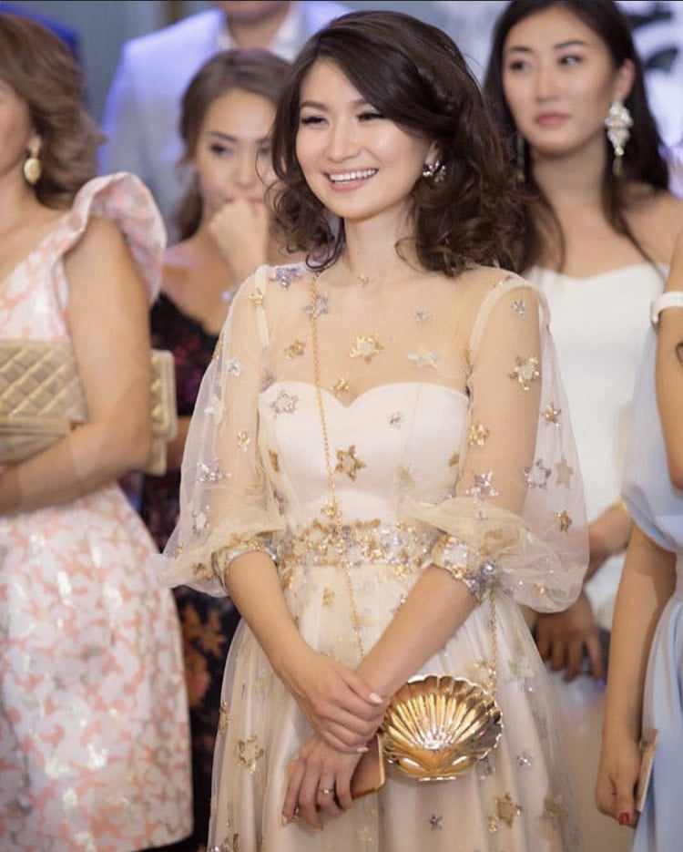 Kz Medina
 #93780965