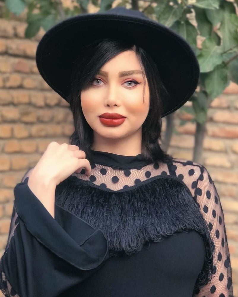 Irán milf 17
 #87560863