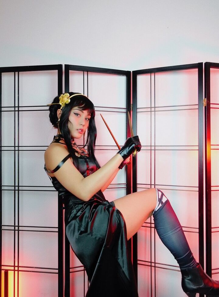 Mika Daime desnuda #108193286