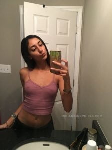 Tits And Pussy Selfie - Teen Tits Selfie Porn Pics - PICTOA