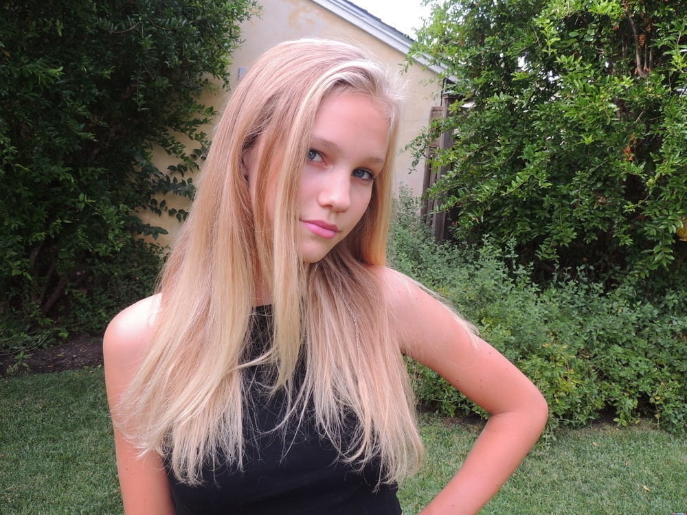 Puppenstube
 #82133977