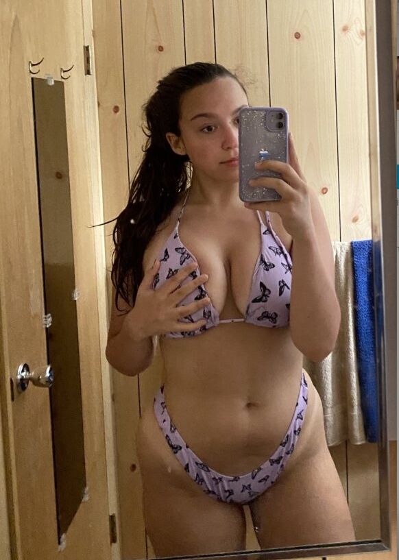 Princesskirby desnuda #109873319