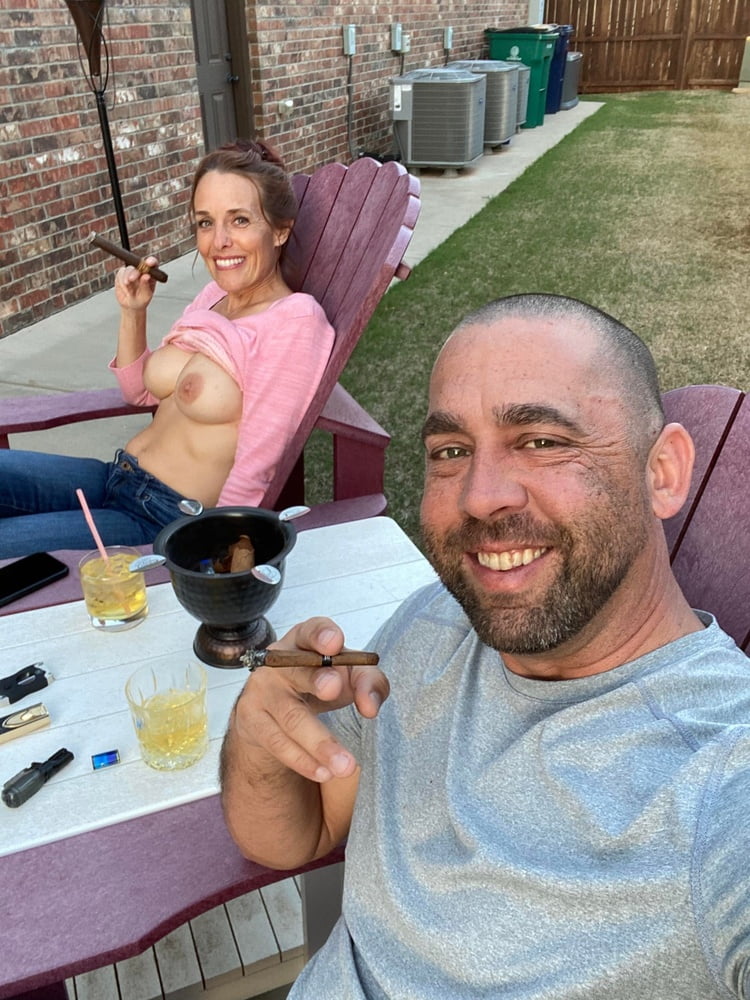 Wer ist sie, wie ist ihr Name
 #100979348