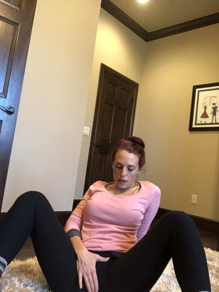 Wer ist sie, wie ist ihr Name
 #100979766