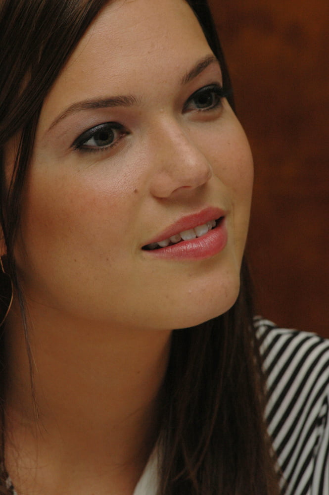Mandy Moore - Because I Said So Press Con (5 January 2007) #82295496