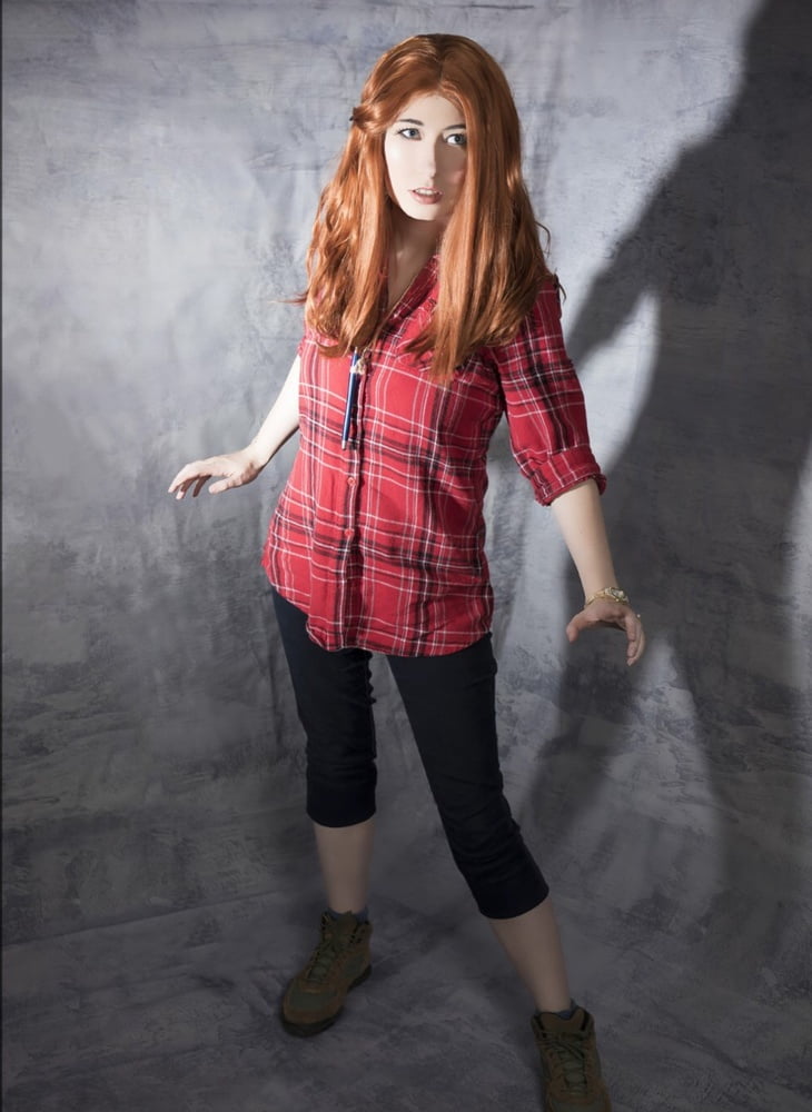 Amy pond - doctor who
 #82403856
