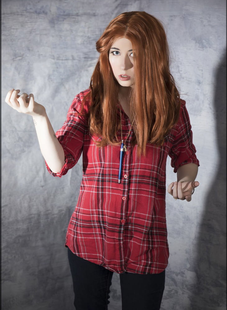 Amy pond - doctor who
 #82403881