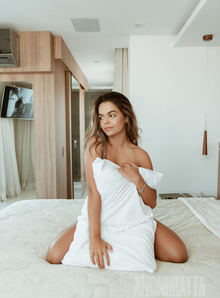 Thamy Araujo desnuda #108156920