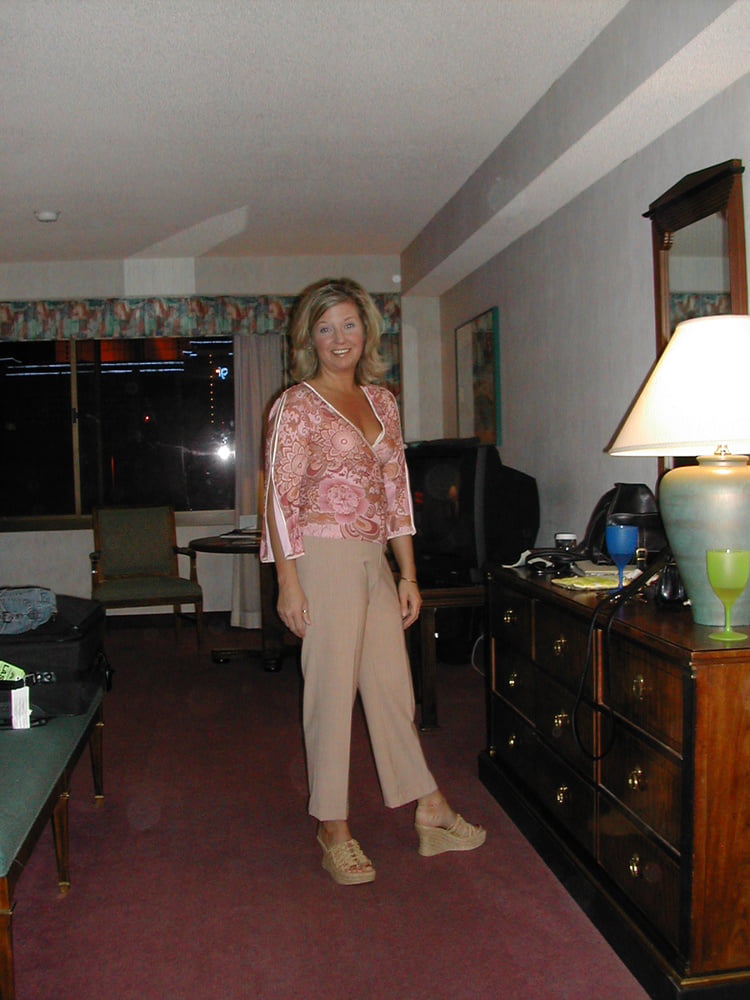 Encontré sus fotos
 #97552400