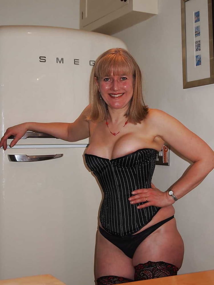 From MILF to GILF with Matures in between 284 #92087821