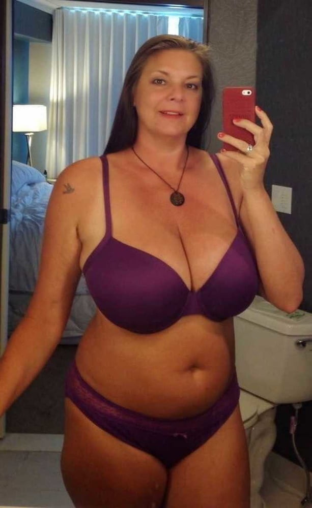From MILF to GILF with Matures in between 284 #92087955