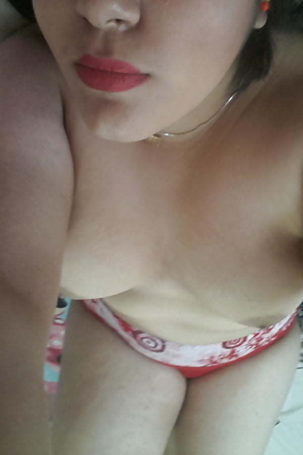 Tetas medianas (iran) 1
 #87656513