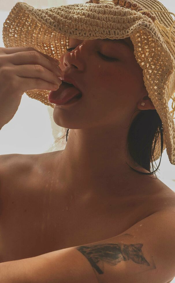 Grettabenet nude #109814387