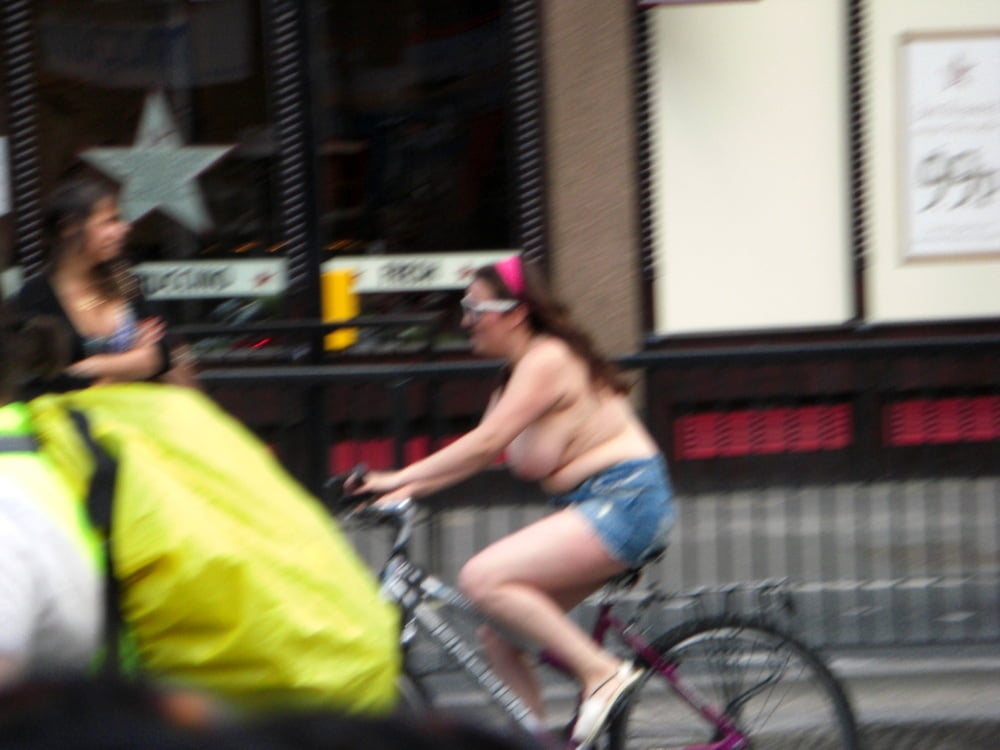 Wnbr naked bike ride london 2010
 #102879592