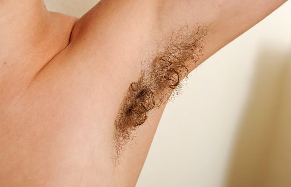 P 200506.9 ceejay
 #97526612